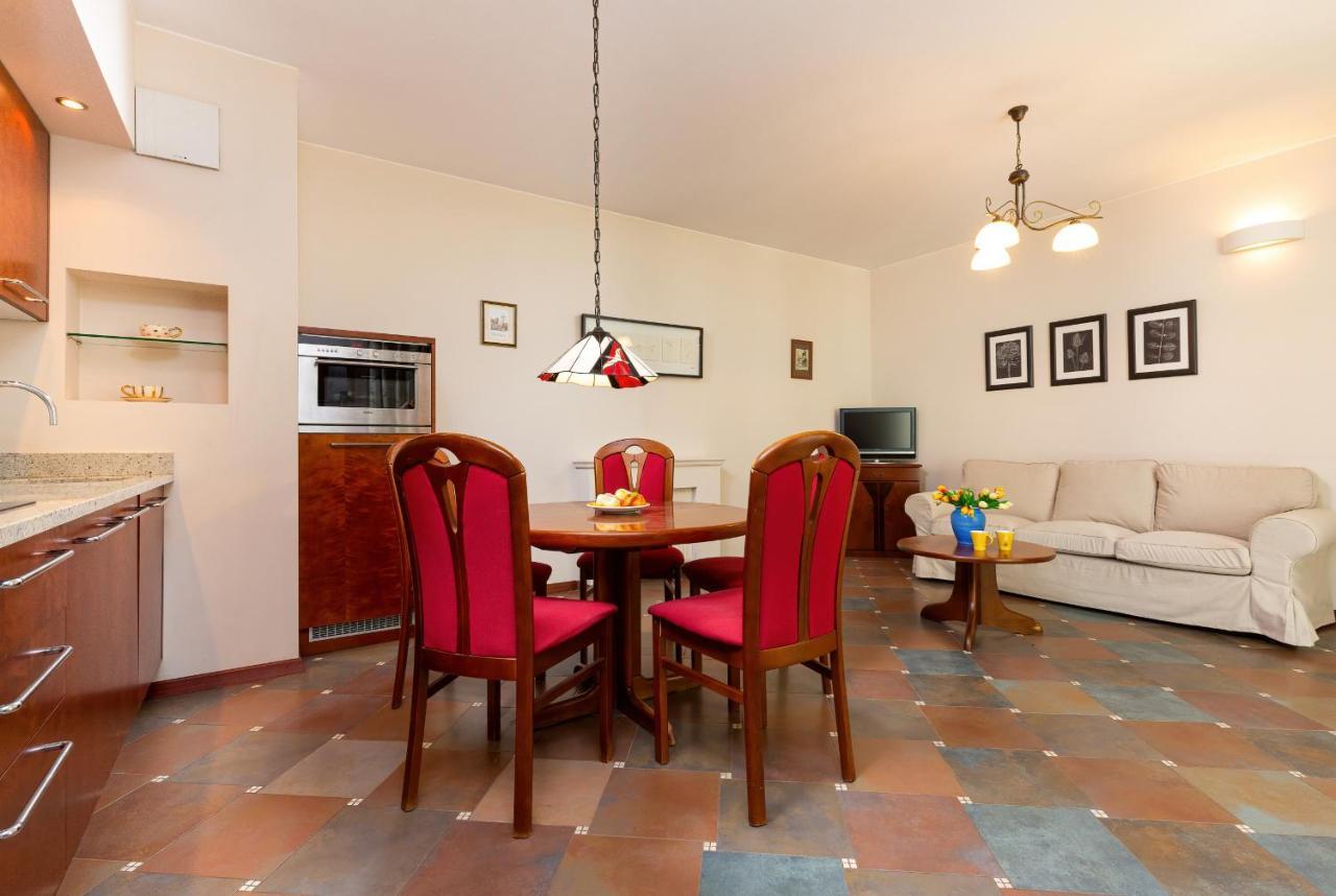 Apartments Mokotow Obrzezna By Noclegi Renters วอร์ซอ ภายนอก รูปภาพ